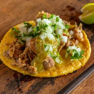 Taco Carne De Puerco en Salsa Verde