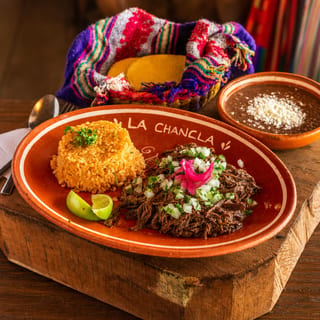 Dinner Combo Plate with 2 Guisados
